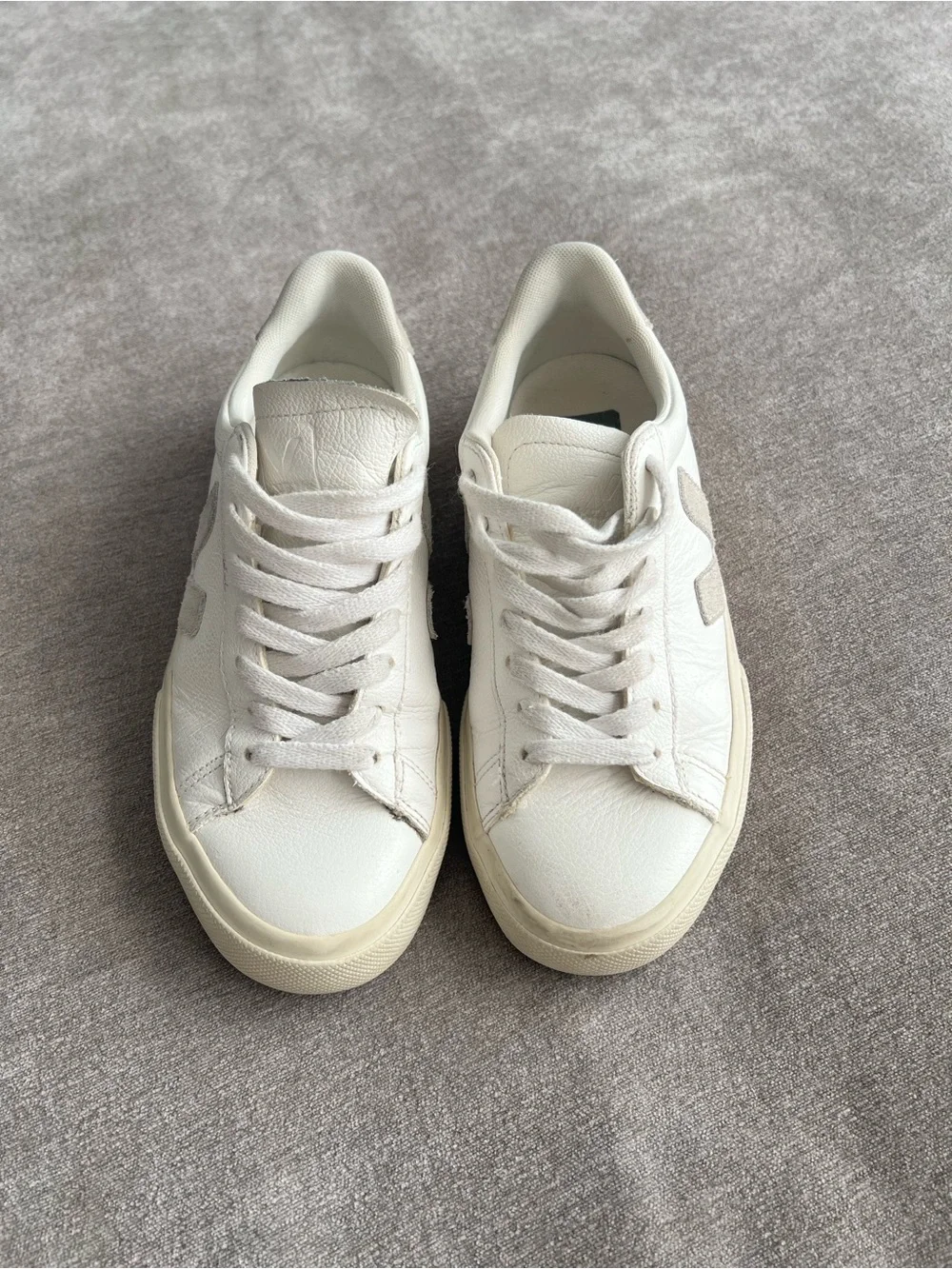 Veja Campo Sneakers Size 35